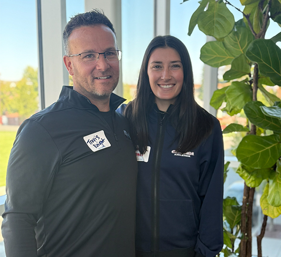 Знак кампуса с логотипом Гонзаги и текстом «Откройте свою цель»